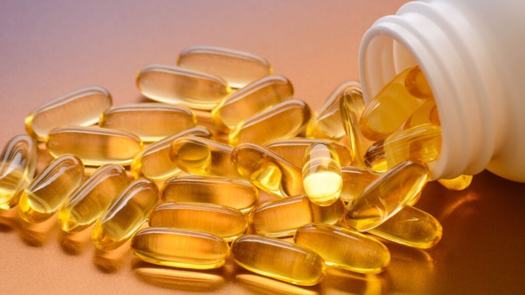 Is Fish Oil Good for Hyperthyroidism? (Expert Answer)